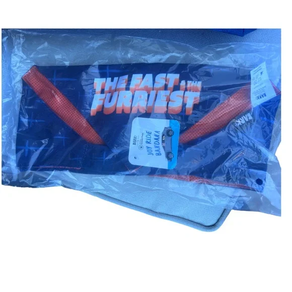 Dog loving Subaru fans! Brand new Subaru, tote bag with dog accessories. 🔥 - Picture 2 of 12